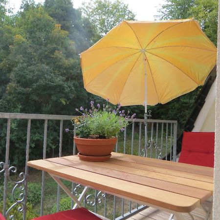 Weisses-Haus-Am-Kurpark-Fewo-Bergblick 巴特苏德罗德 外观 照片